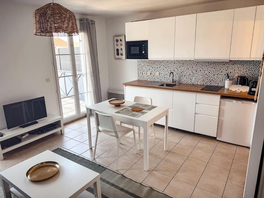 Studio Cosy Proche De Disney Magny-le-Hongre Exterior foto