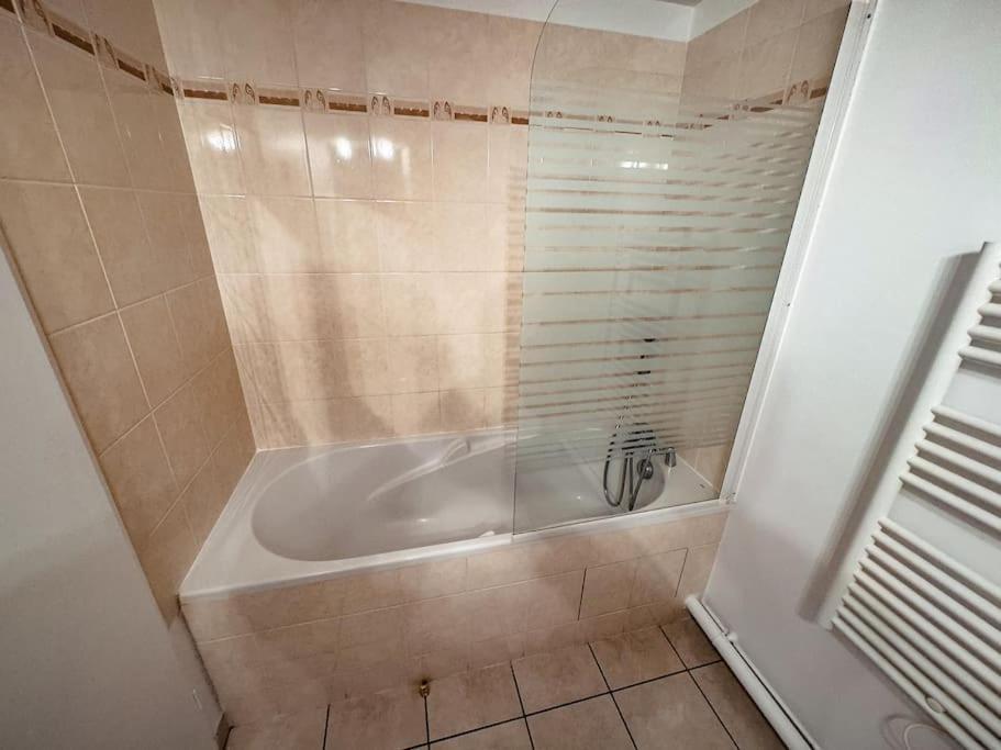 Studio Cosy Proche De Disney Magny-le-Hongre Exterior foto